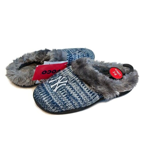 FOCO New York Yankees LOGO Slippers Peak Slide Slip On Shoes Womens Small (5-6) - Picture 9 of 9